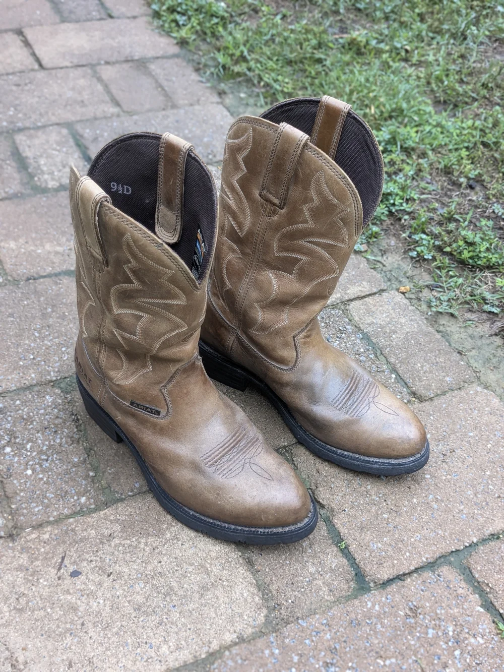 Ariat Waterproof Work Boots – Size 9.5D ASTM F2892‑11 EH Rated-Electrical Hazard